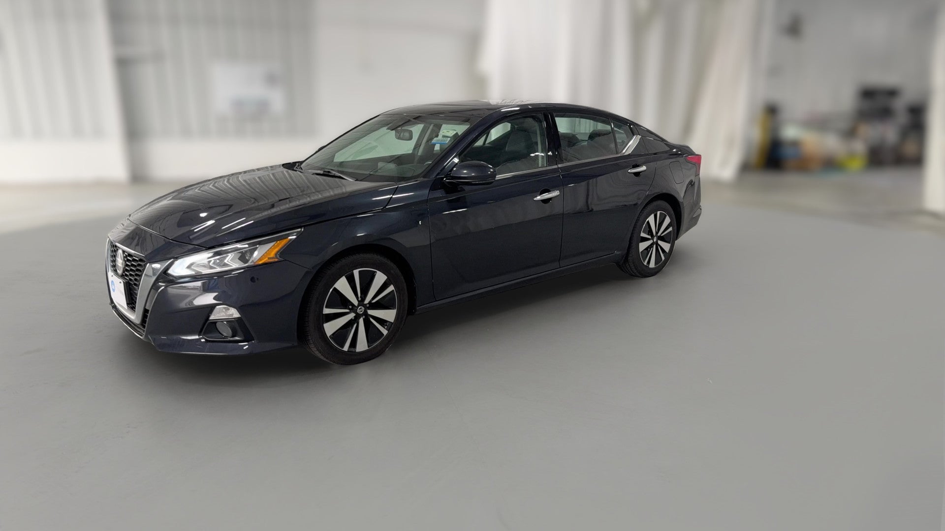 2019 Nissan Altima vehicle photo