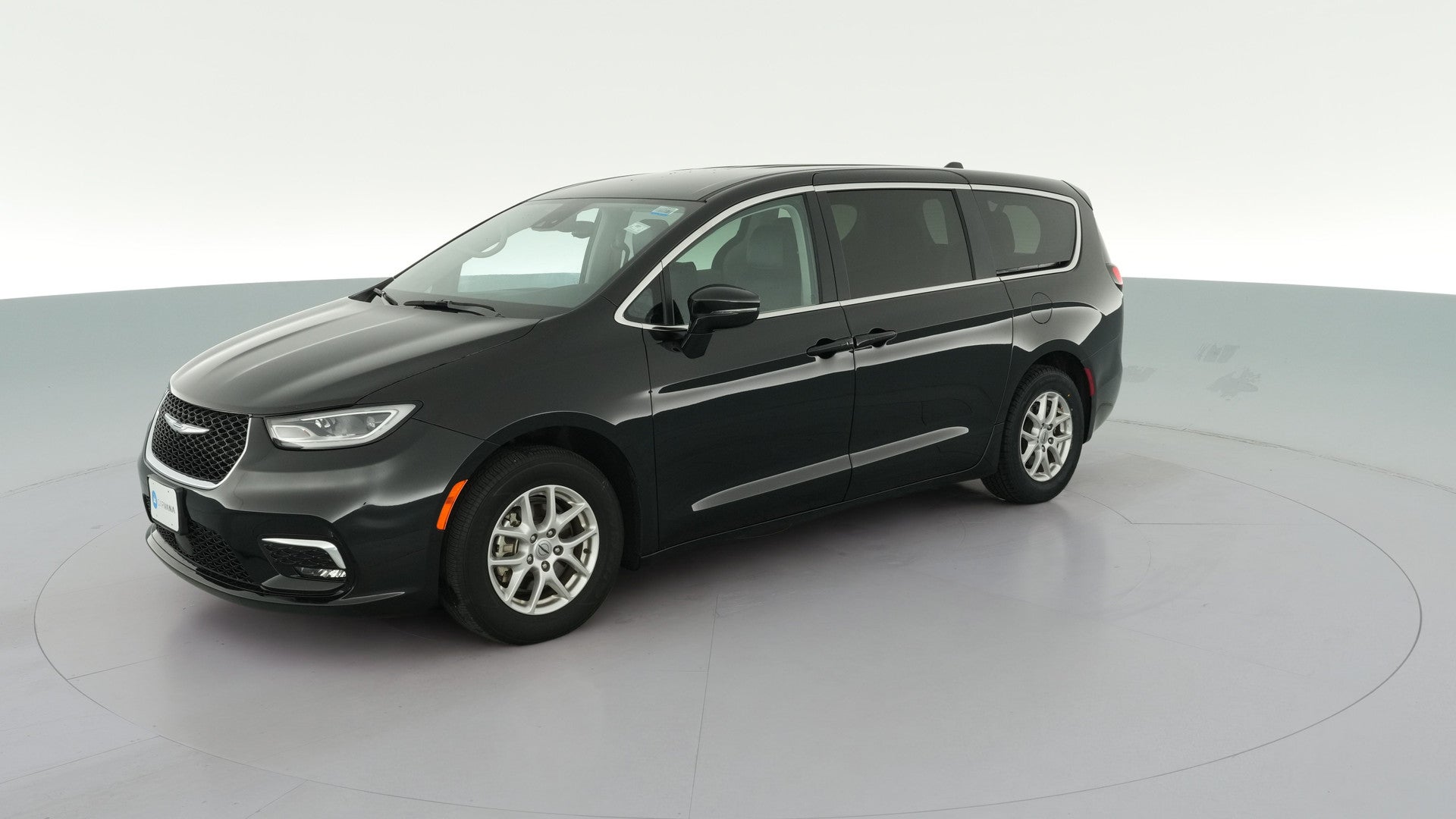 2024 Chrysler Pacifica vehicle photo