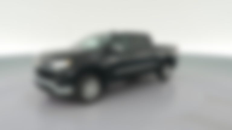 2024 Chevrolet Silverado 1500 Crew Cab vehicle photo