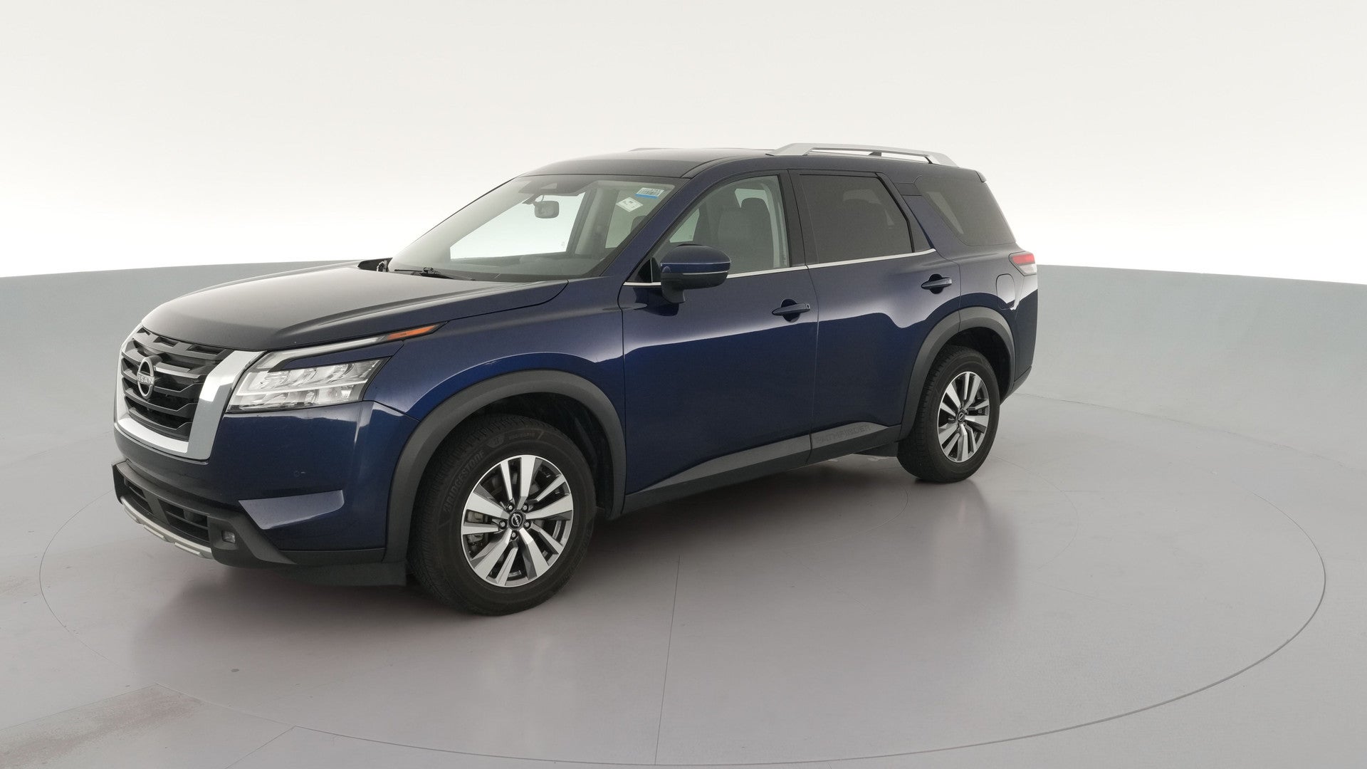 2022 Nissan Pathfinder vehicle photo