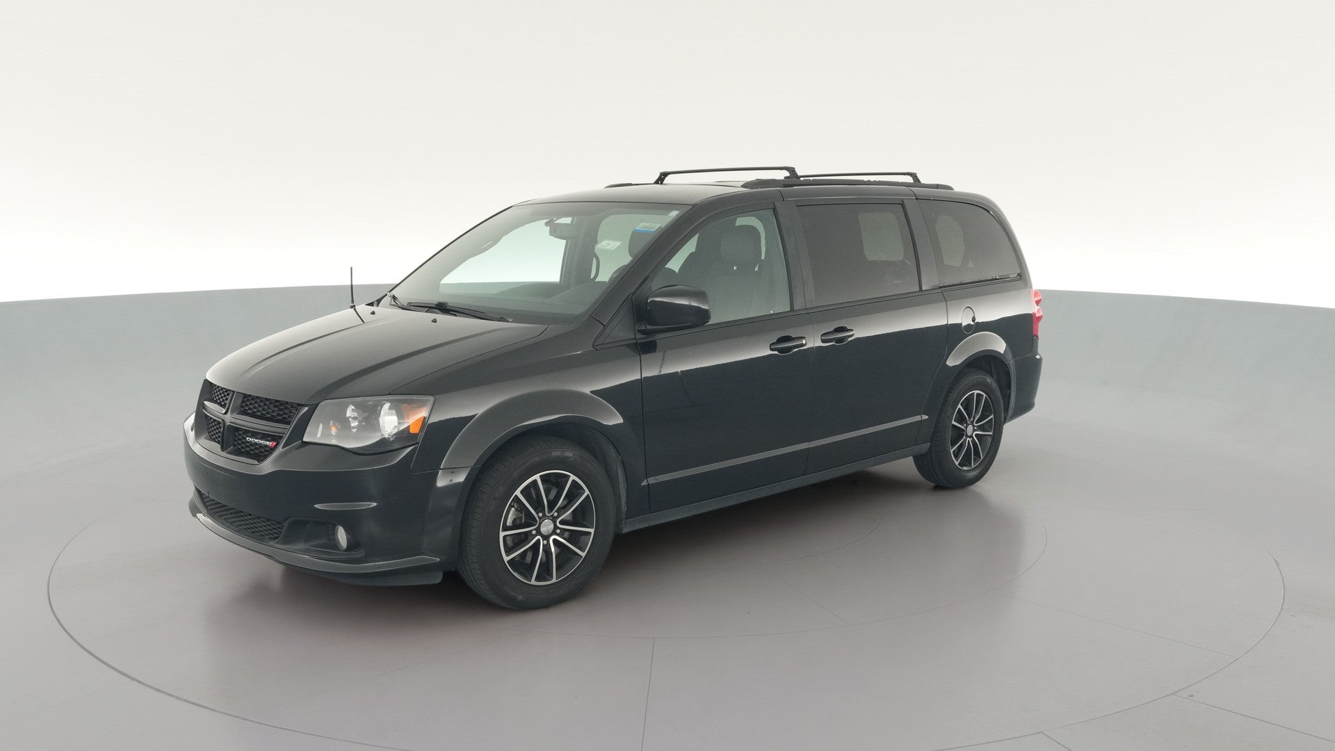 2018 Dodge Grand Caravan Passenger vehicle photo