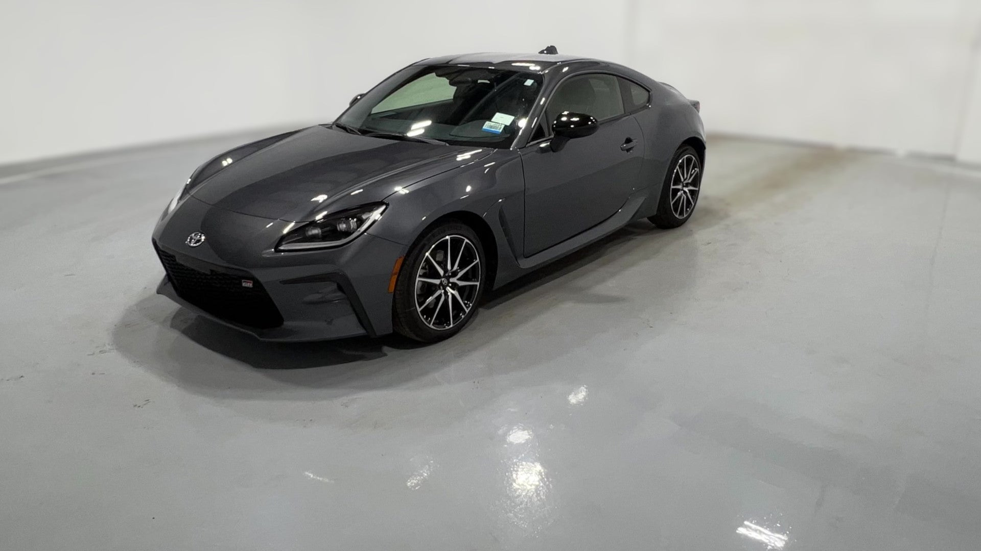 2024 Toyota GR86 vehicle photo