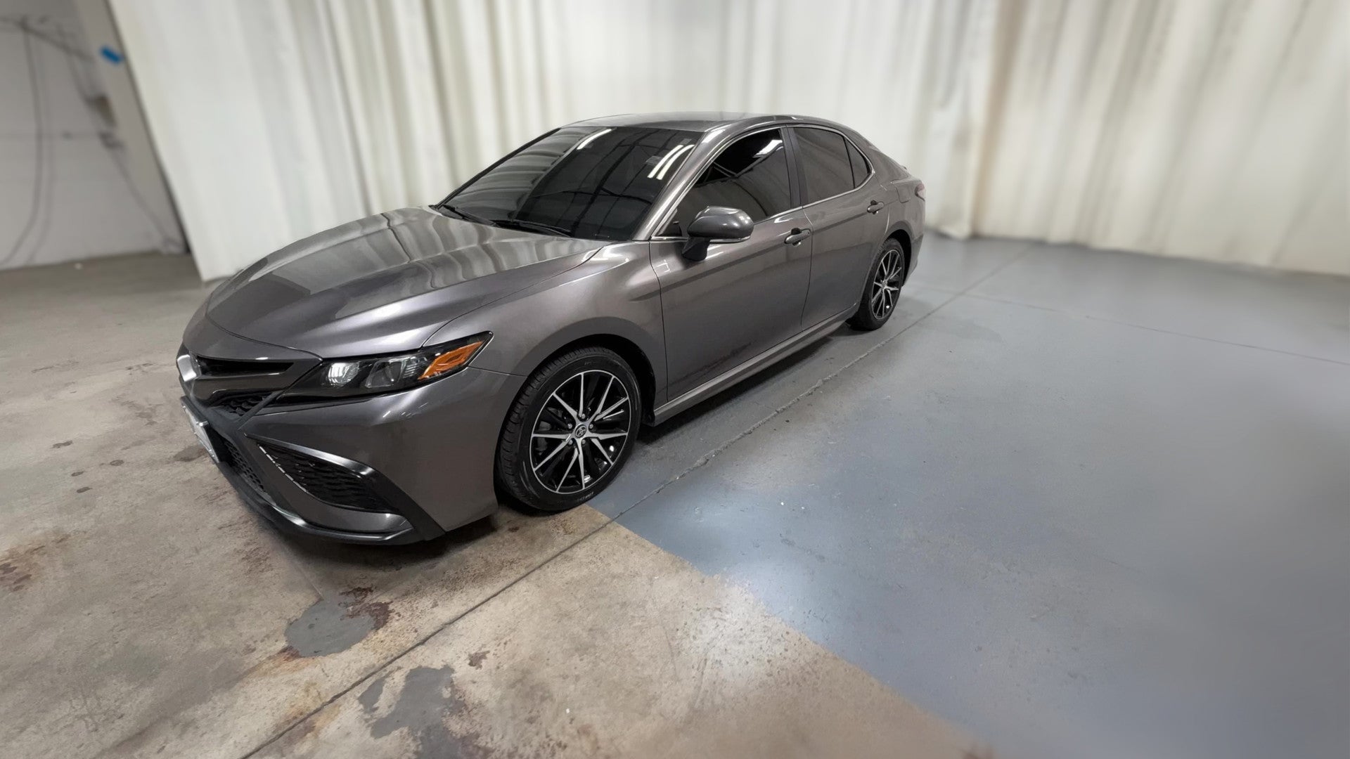 2022 Toyota Camry vehicle photo