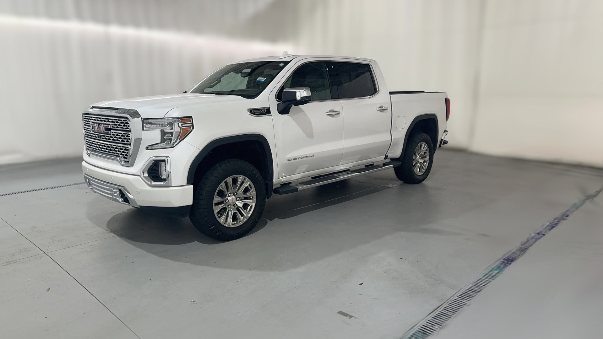 2019 GMC Sierra 1500 Crew Cab vehicle photo