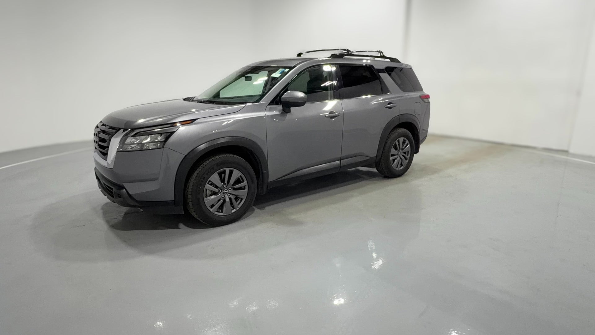 2024 Nissan Pathfinder vehicle photo
