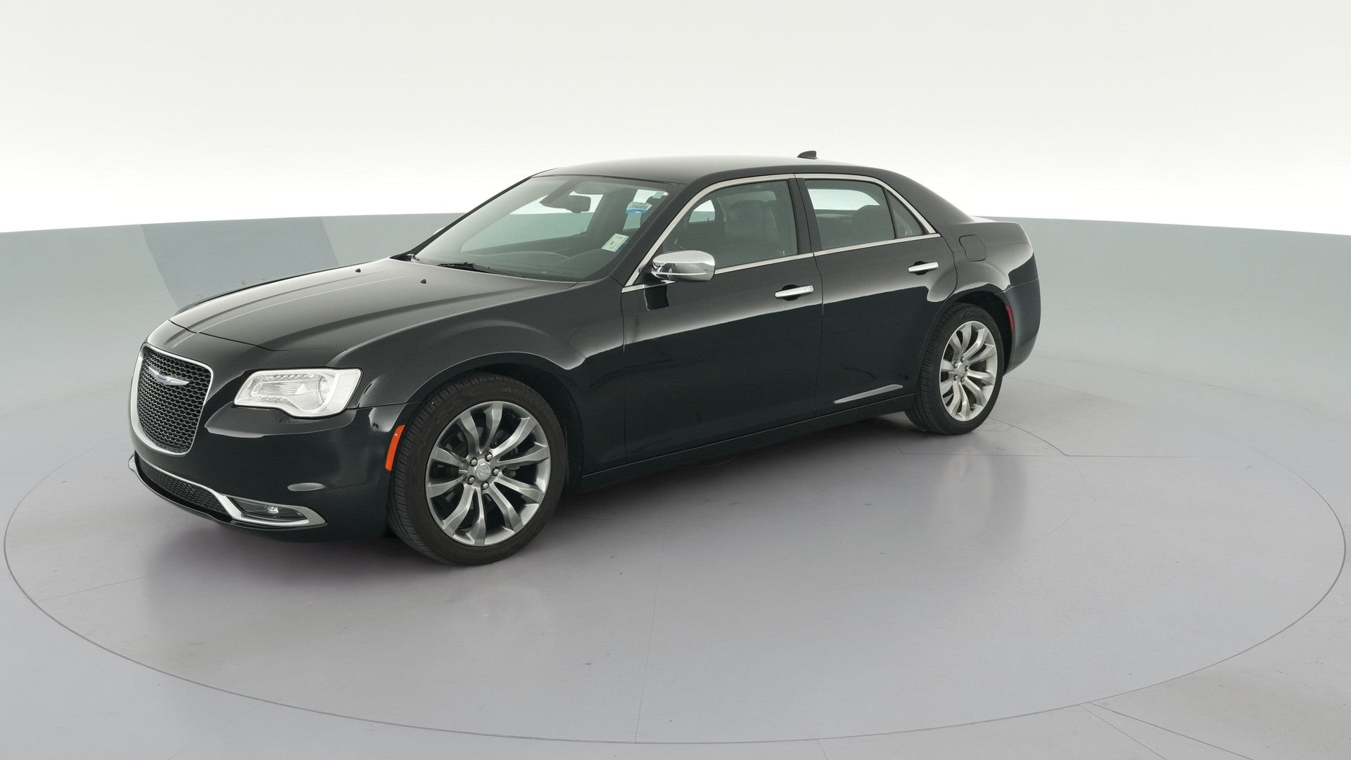 2019 Chrysler 300 vehicle photo