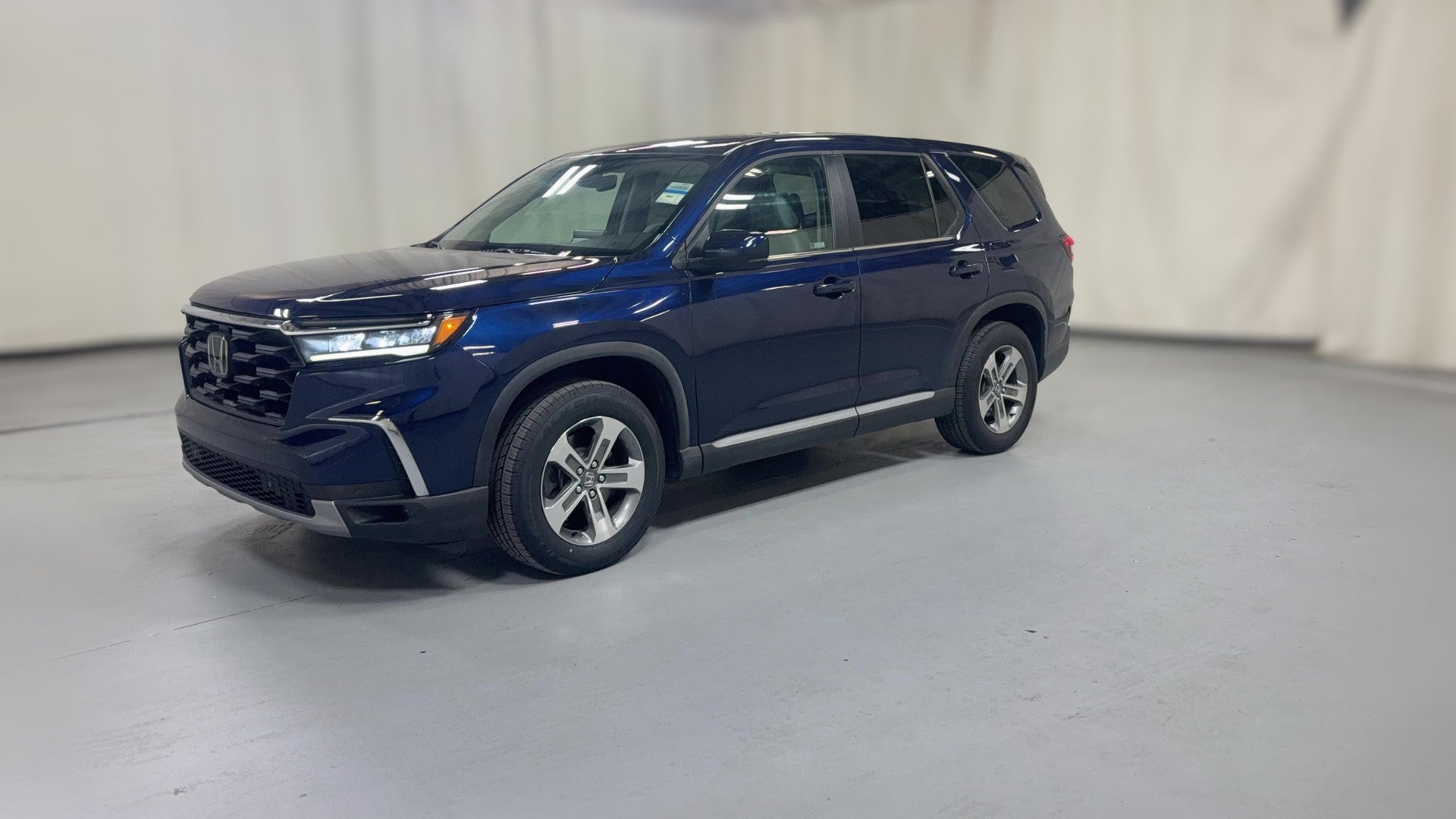 2023 Honda Pilot vehicle photo
