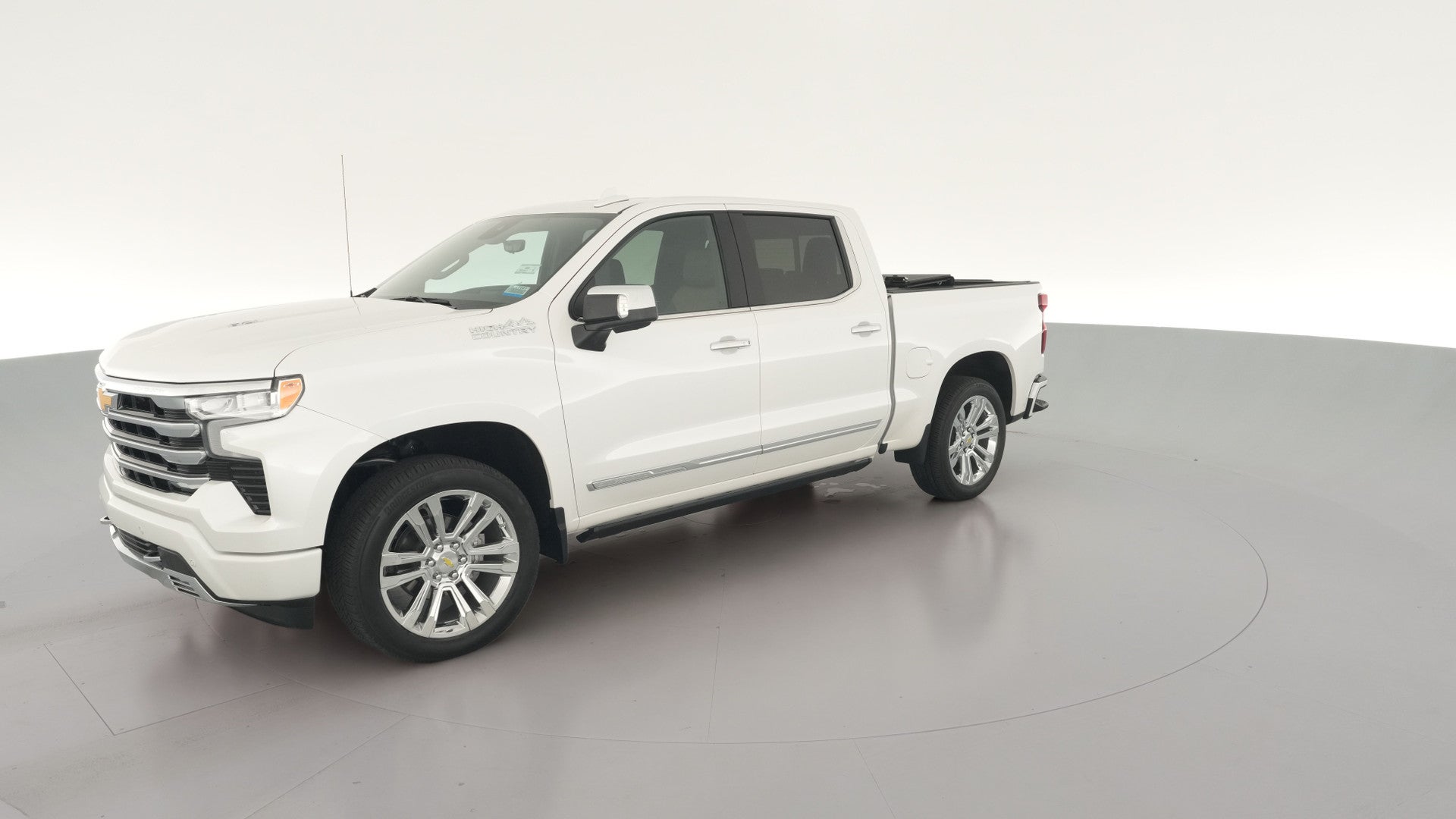 2023 Chevrolet Silverado 1500 Crew Cab vehicle photo