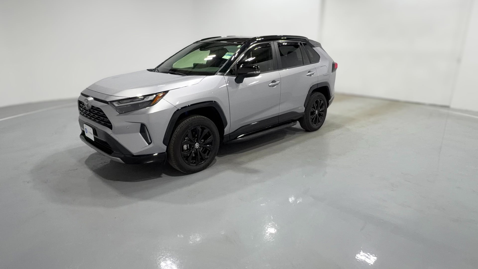 2025 Toyota RAV4 Hybrid vehicle photo