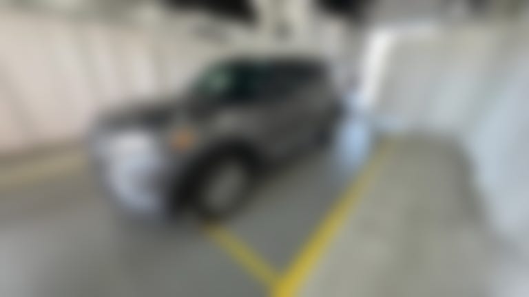 2021 Ford Explorer vehicle photo
