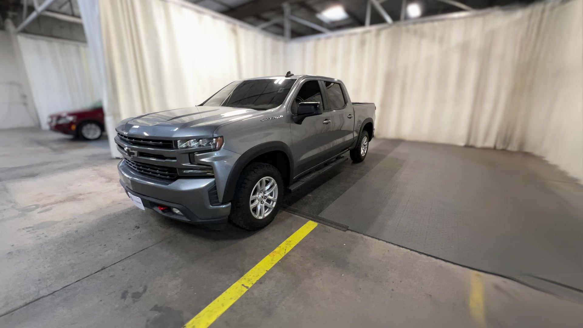 2020 Chevrolet Silverado 1500 Crew Cab vehicle photo