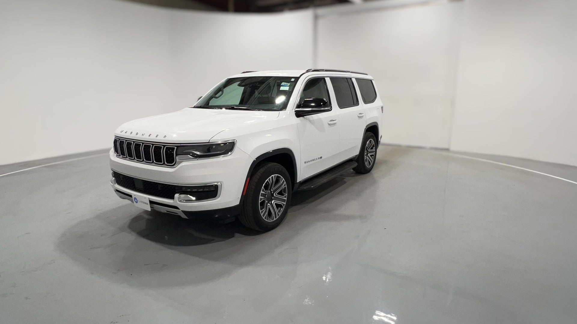 2024 Jeep Wagoneer vehicle photo