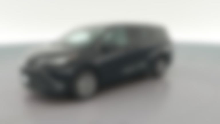 2023 Toyota Sienna vehicle photo