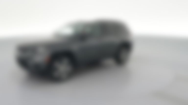 2024 Jeep Grand Cherokee vehicle photo
