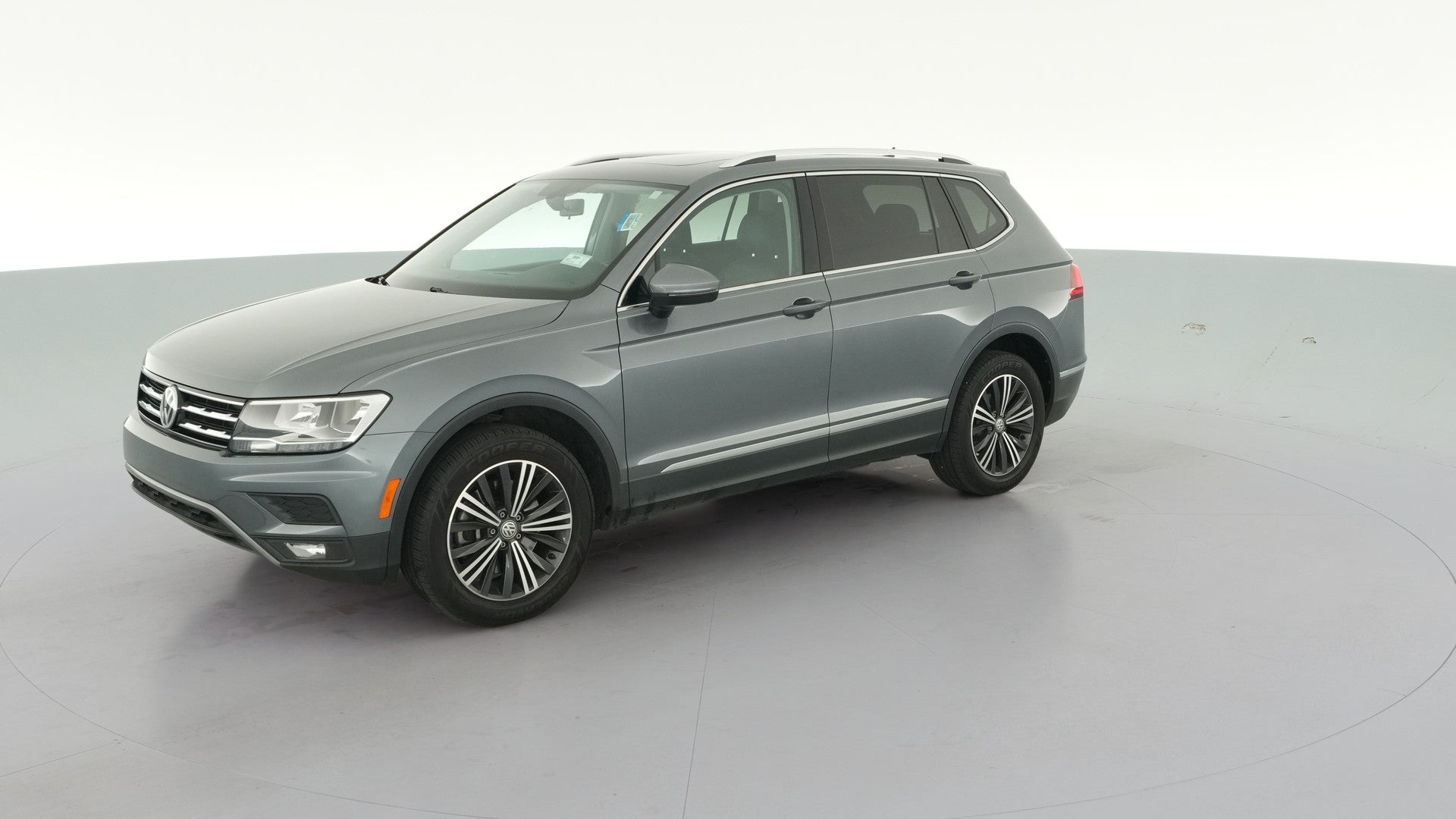 2018 Volkswagen Tiguan vehicle photo