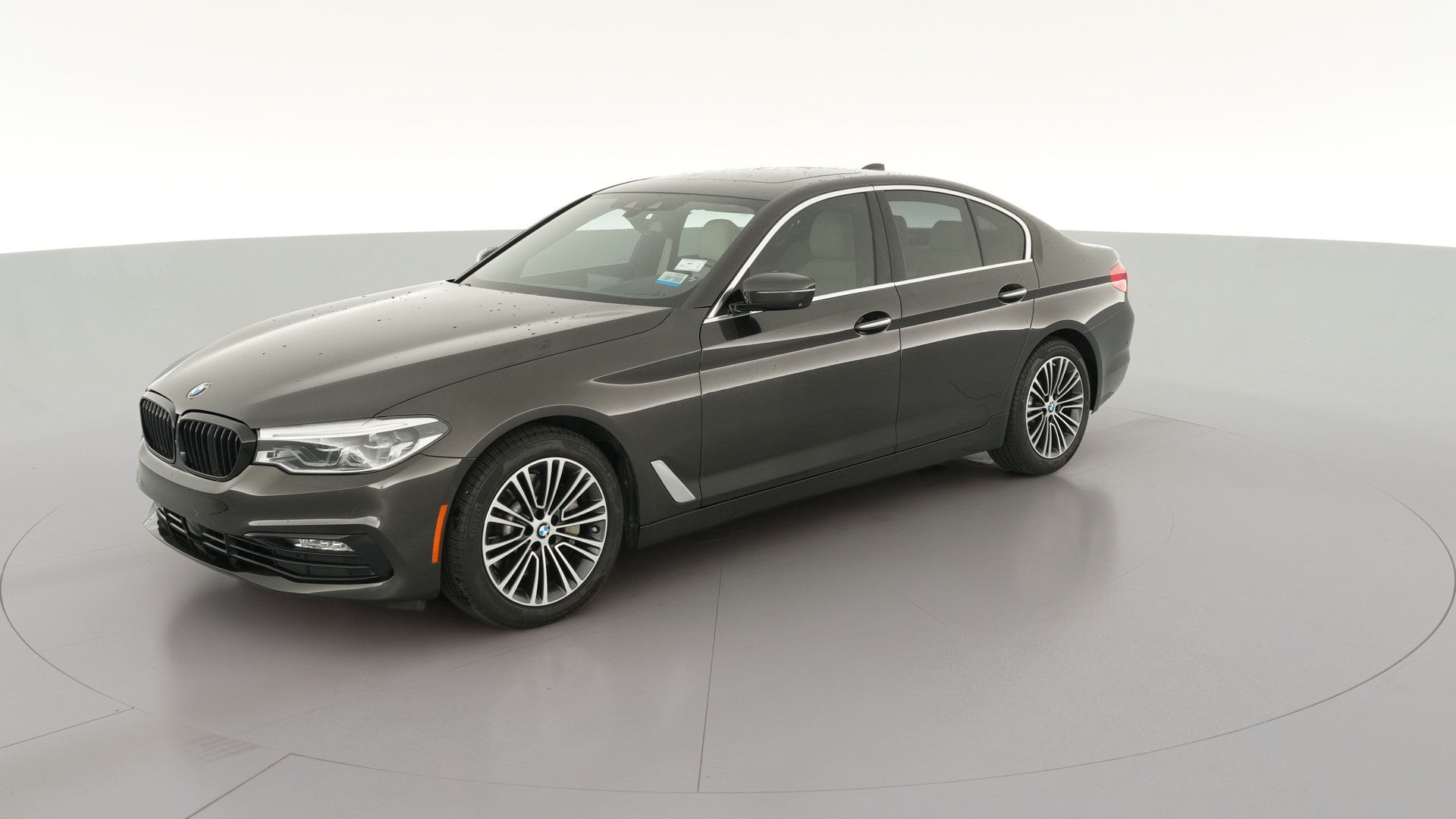 2017 BMW 5 Series vehicle photo