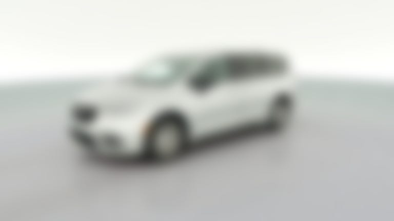 2024 Chrysler Pacifica vehicle photo