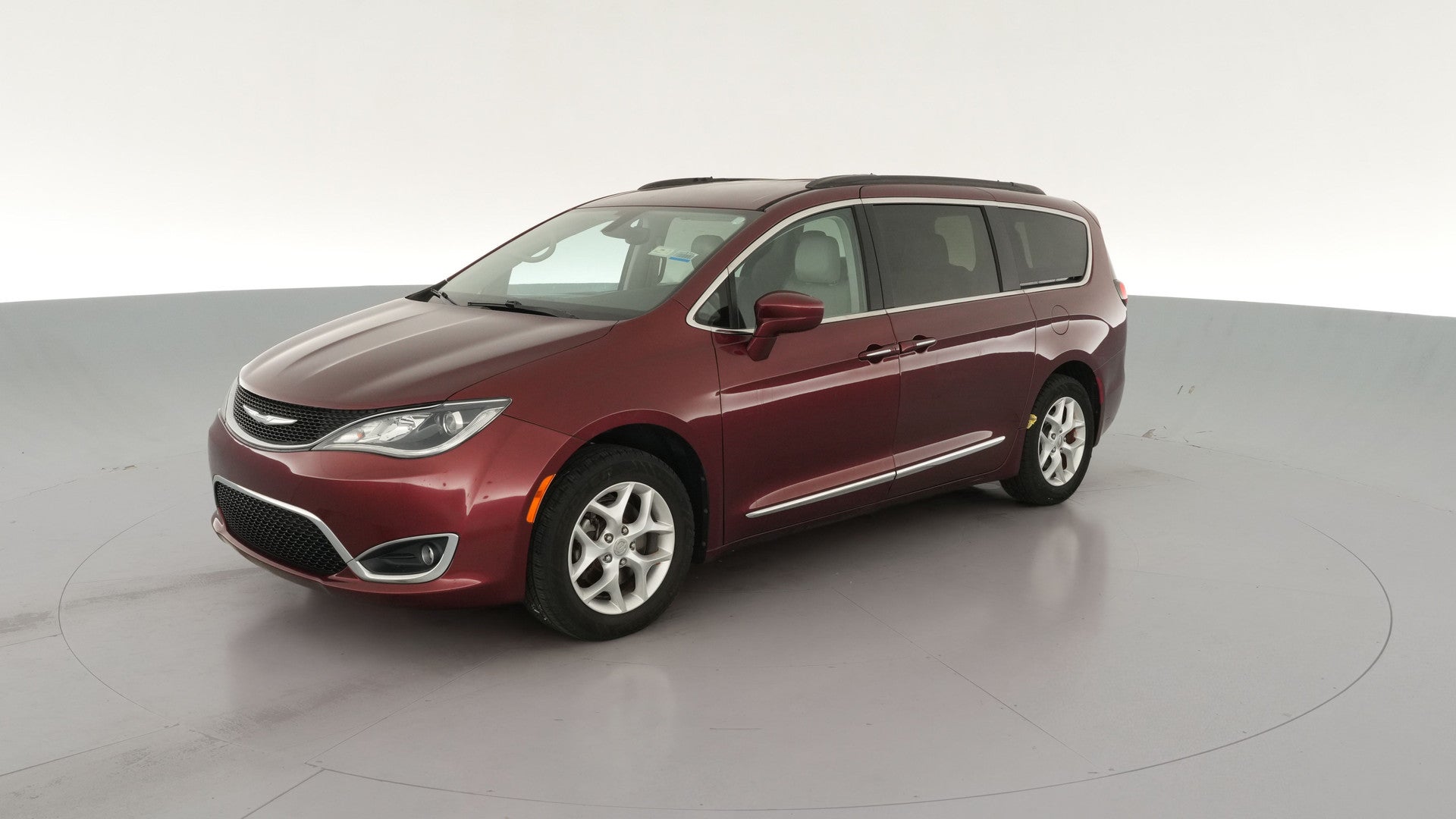 2017 Chrysler Pacifica vehicle photo