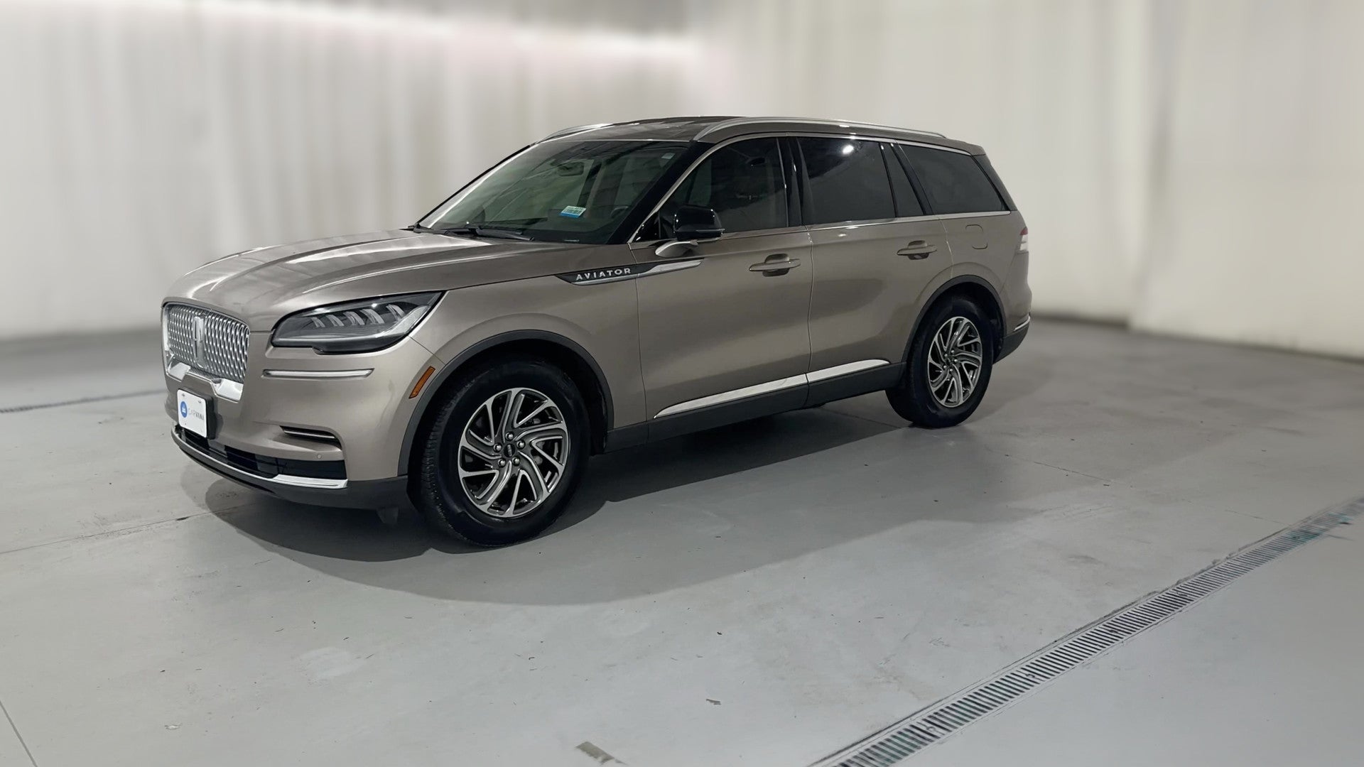 2021 Lincoln Aviator vehicle photo