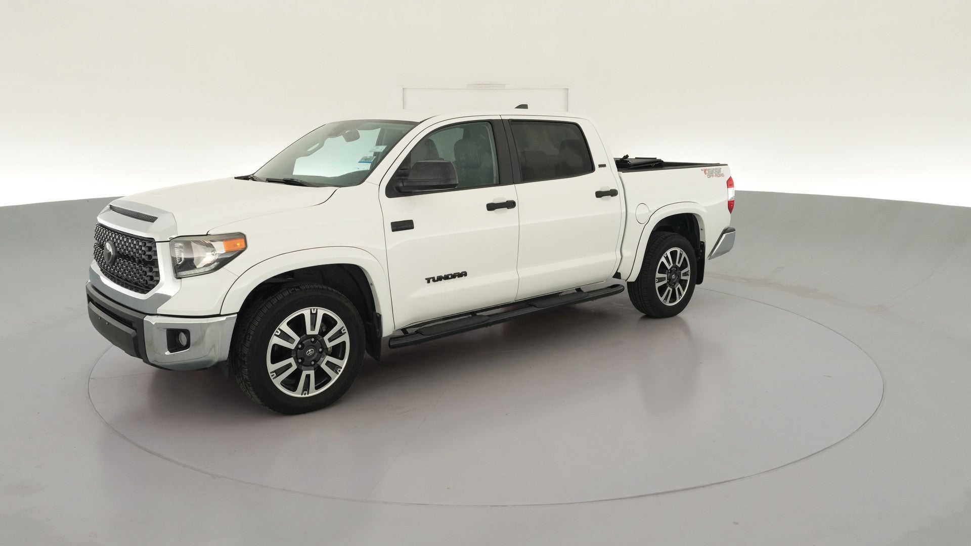 2021 Toyota Tundra CrewMax vehicle photo