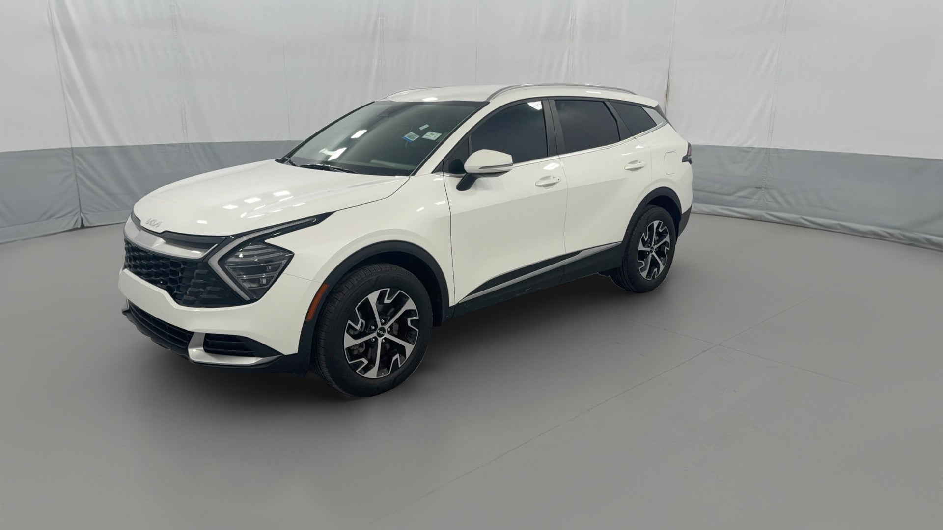 2025 Kia Sportage Hybrid vehicle photo
