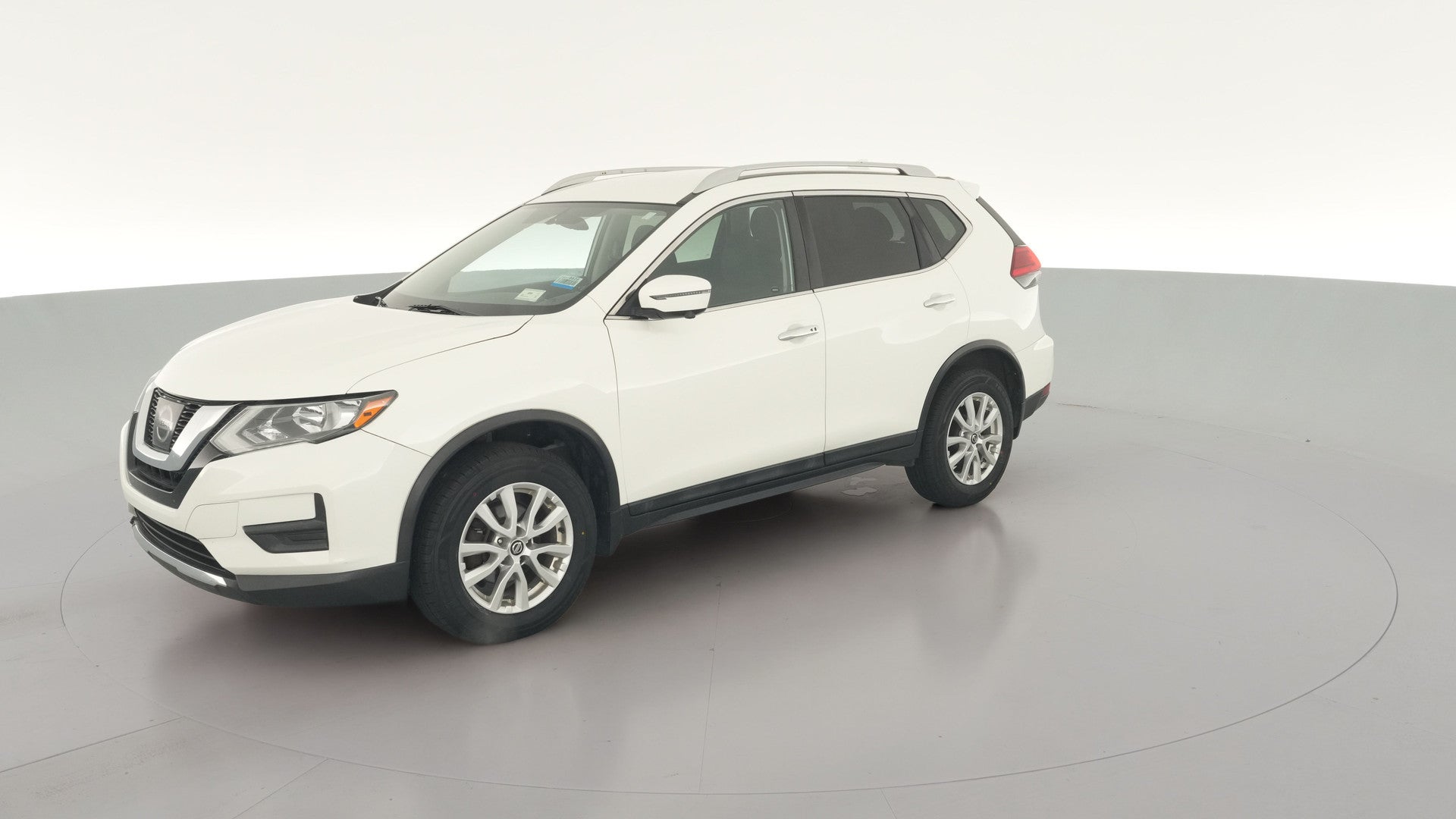 2017 Nissan Rogue vehicle photo