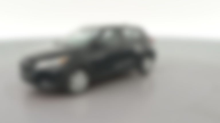 2025 Nissan Kicks Play vehicle photo