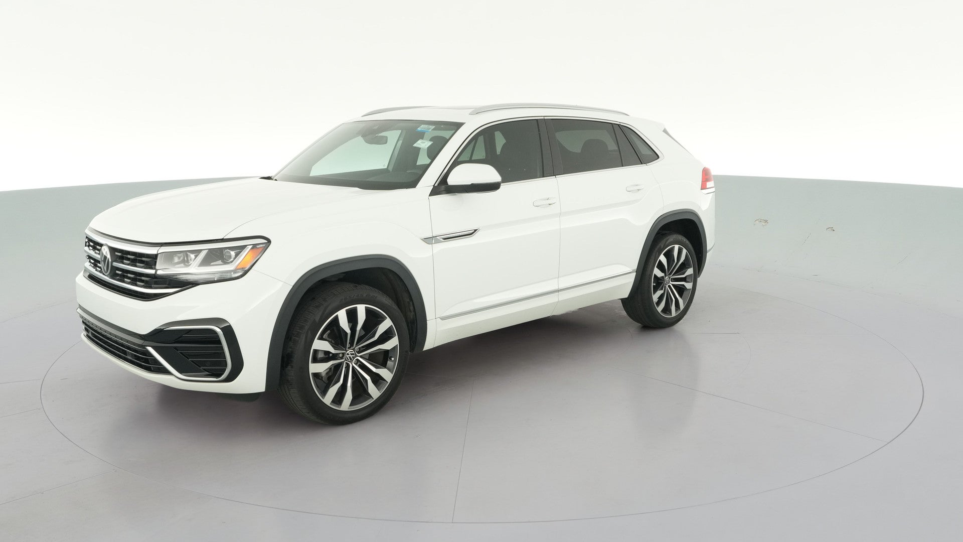 2021 Volkswagen Atlas Cross Sport vehicle photo