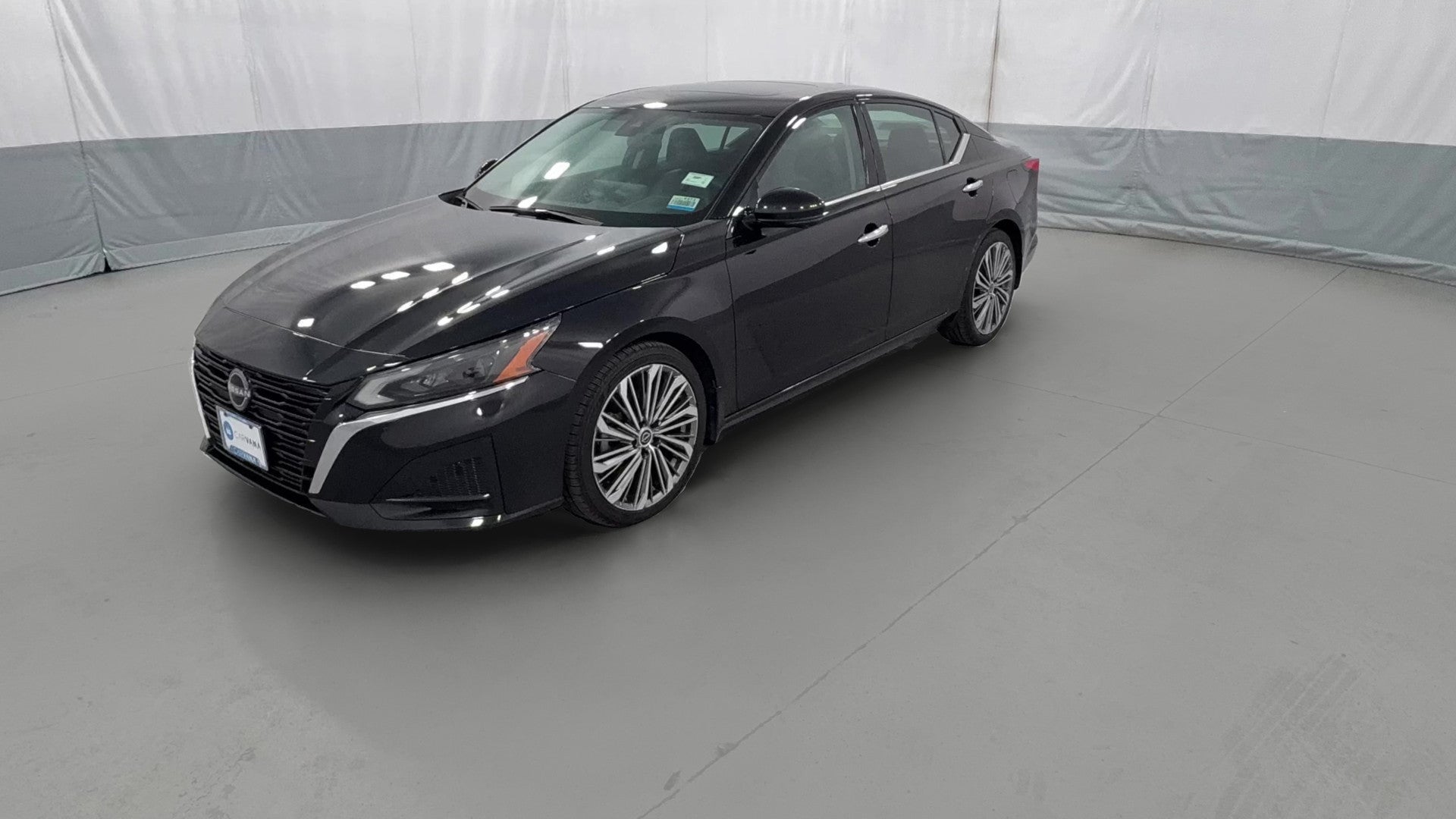 2023 Nissan Altima vehicle photo