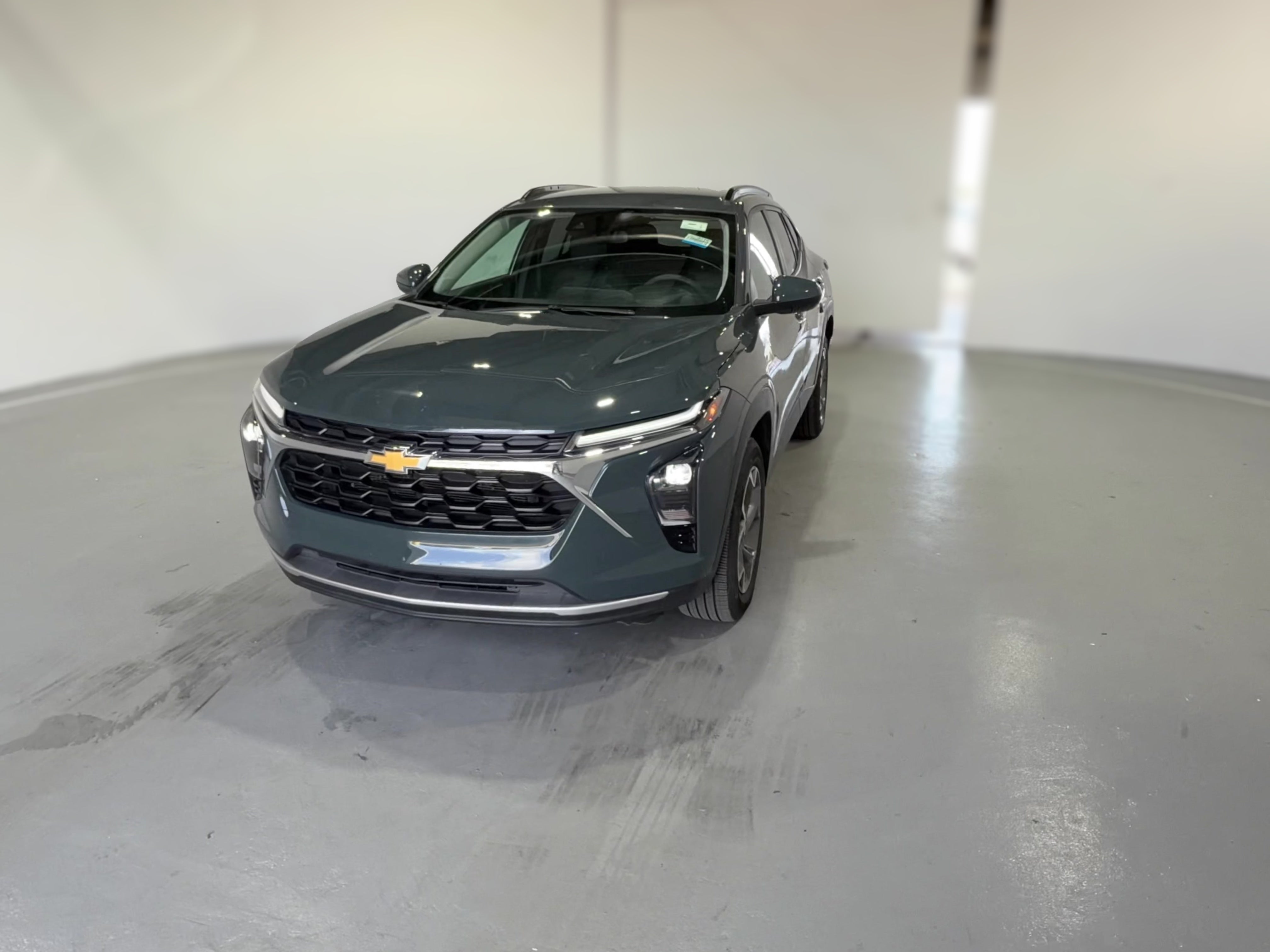 2025 Chevrolet Trax LT - Photo 19