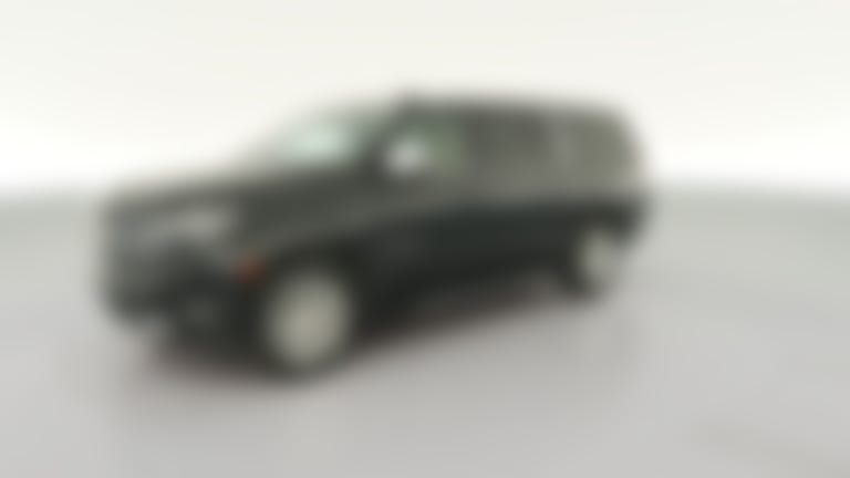 2024 Chevrolet Suburban vehicle photo