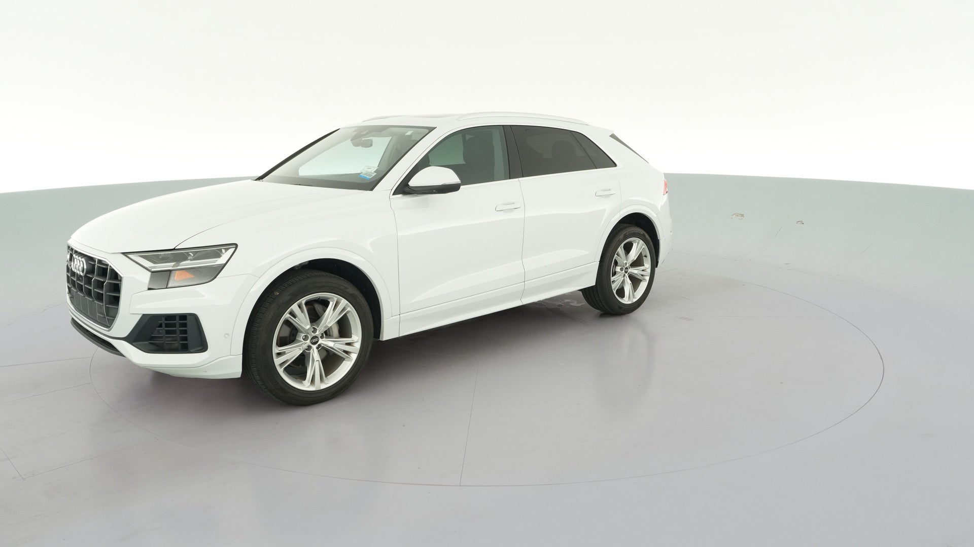 2022 Audi Q8 vehicle photo