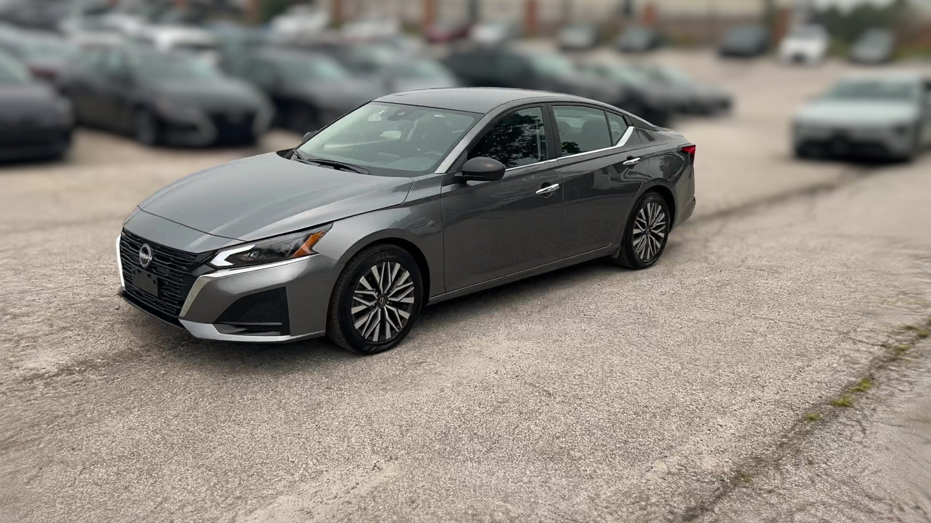 2025 Nissan Altima vehicle photo