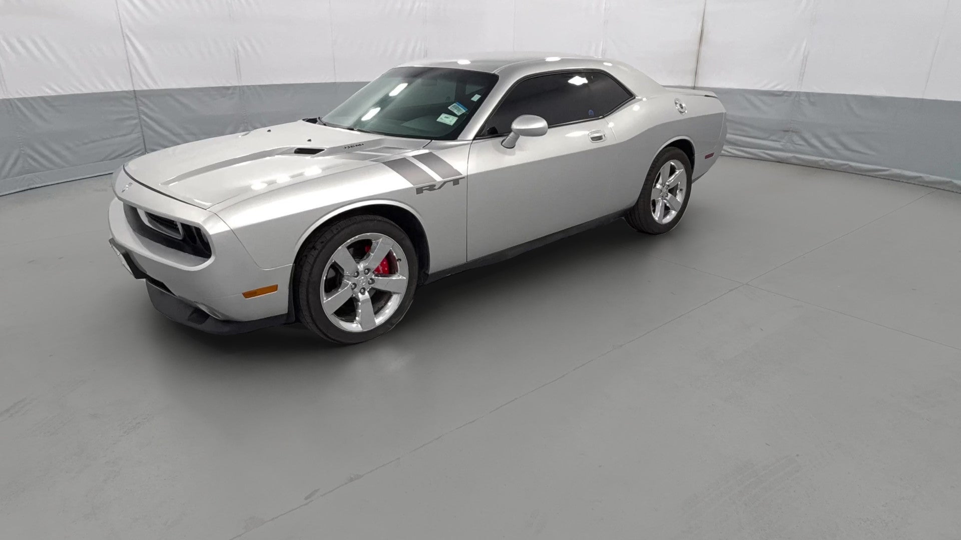 2010 Dodge Challenger vehicle photo
