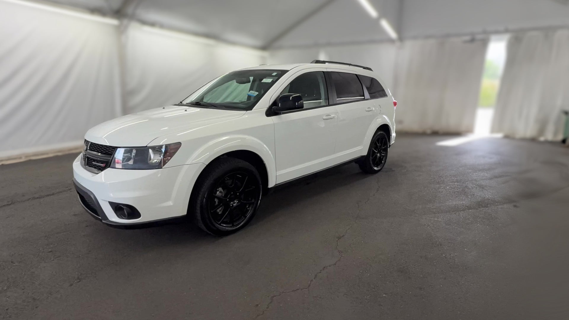 2017 Dodge Journey vehicle photo