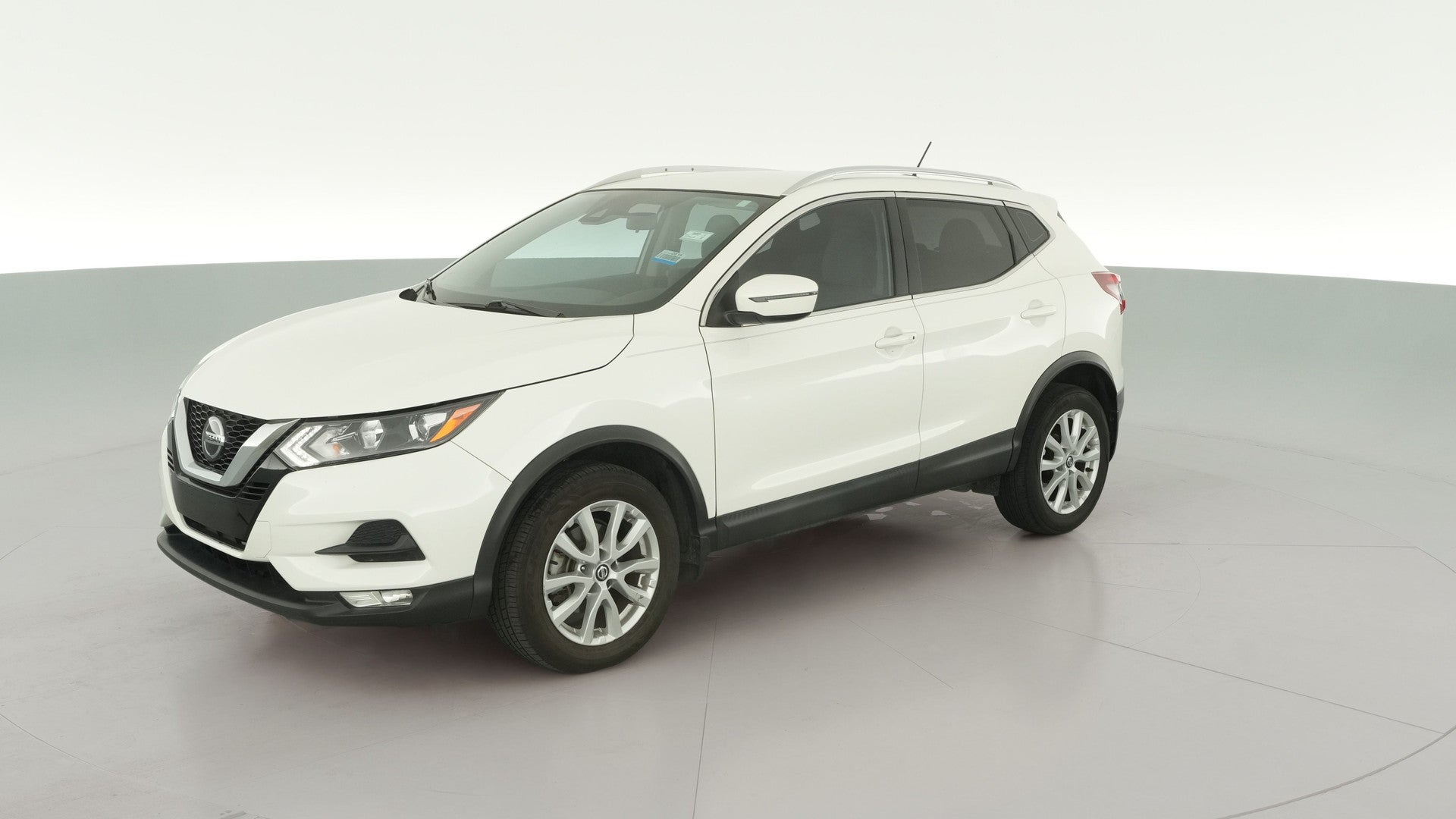 2022 Nissan Rogue Sport vehicle photo