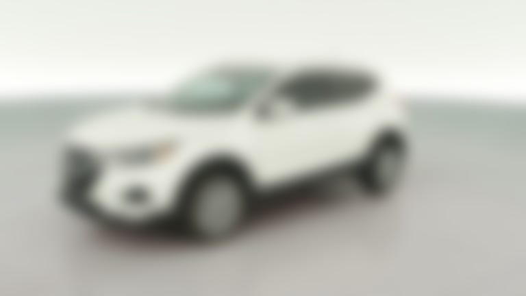 2022 Nissan Rogue Sport vehicle photo