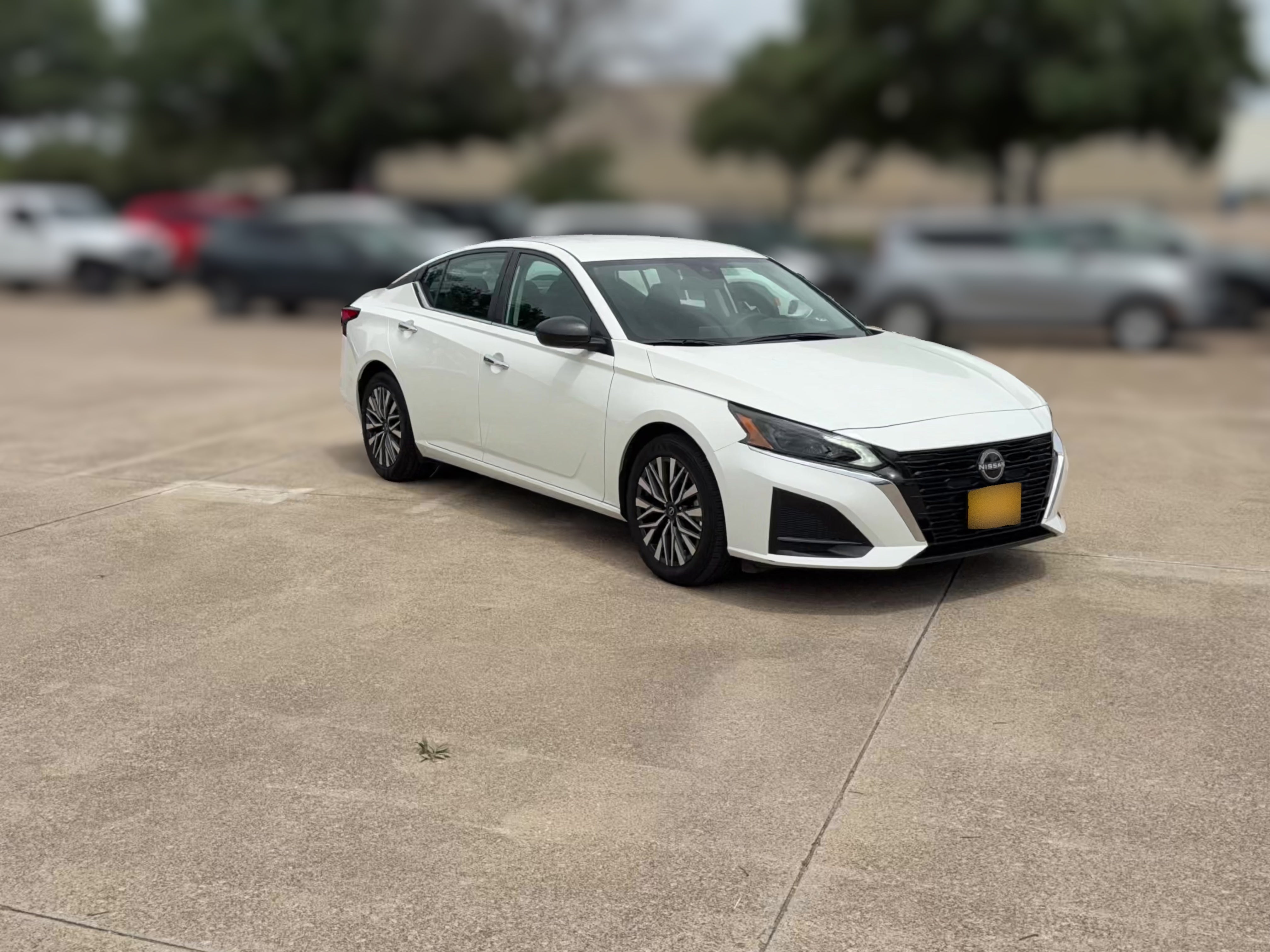 2025 Nissan Altima SV - Photo 35