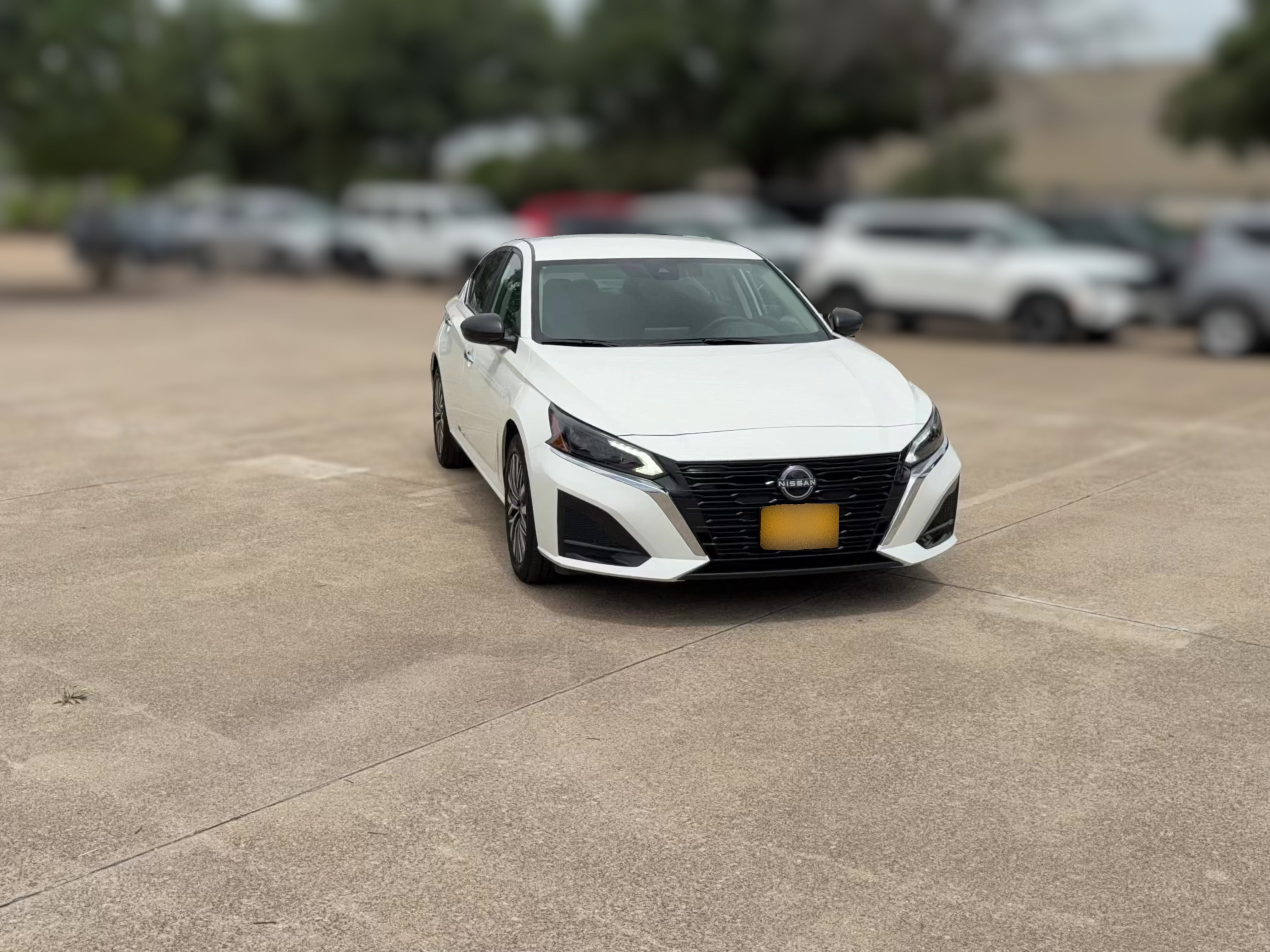 2025 Nissan Altima SV - Photo 36