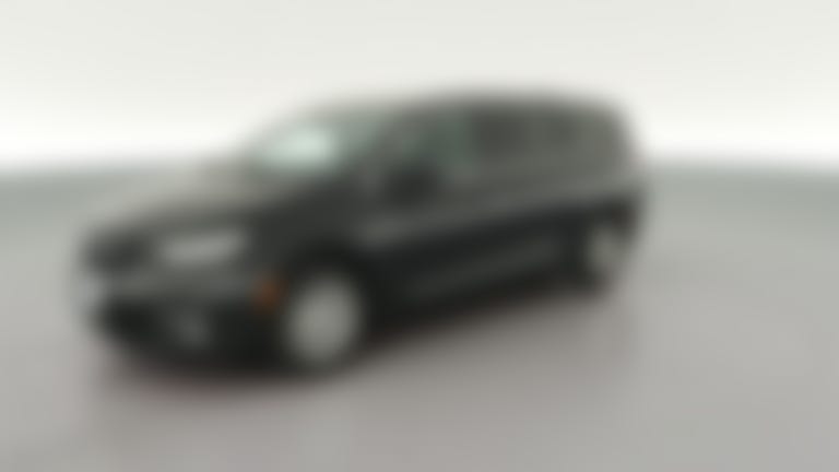 2025 Chrysler Pacifica vehicle photo