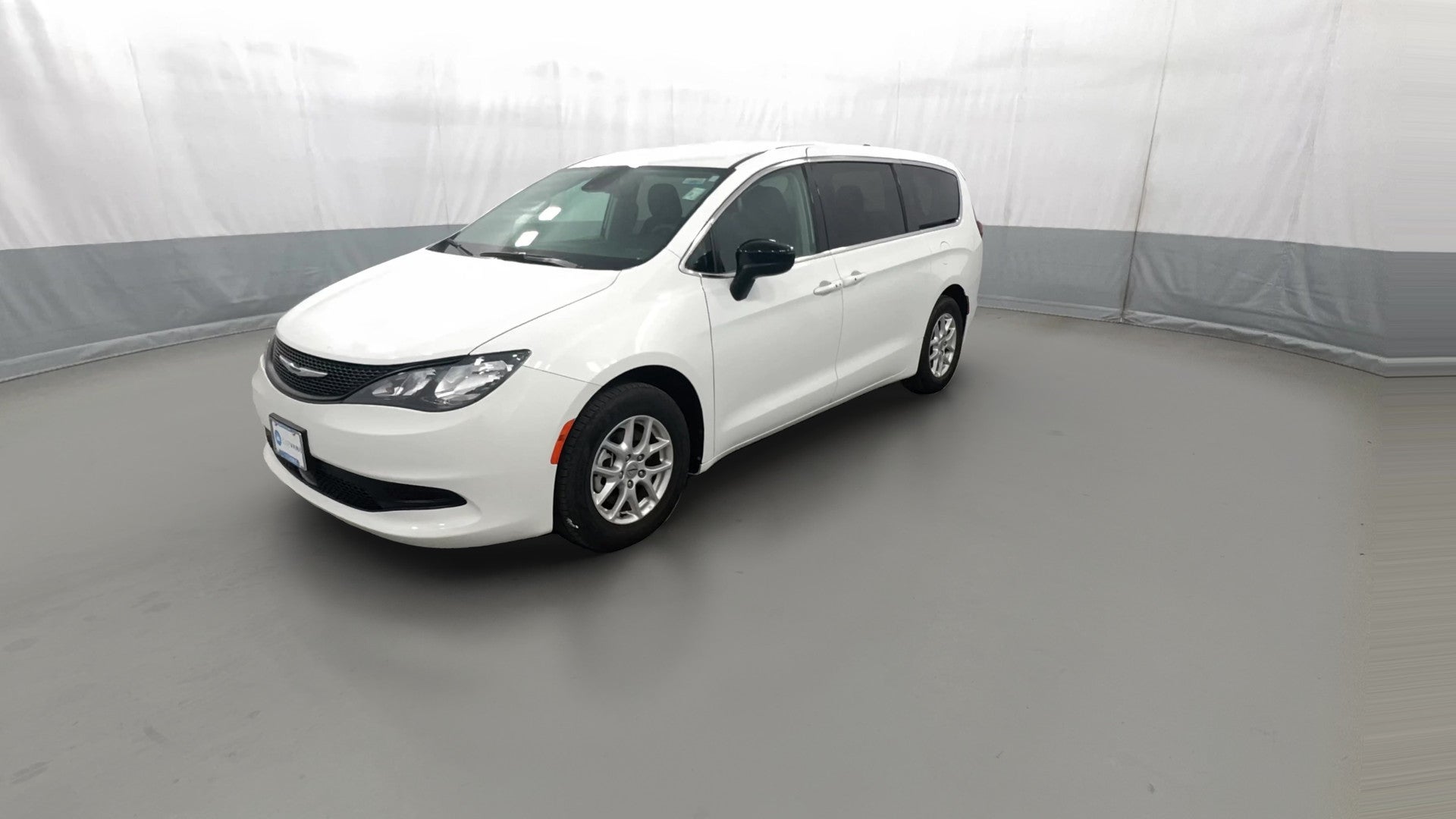 2024 Chrysler Voyager vehicle photo