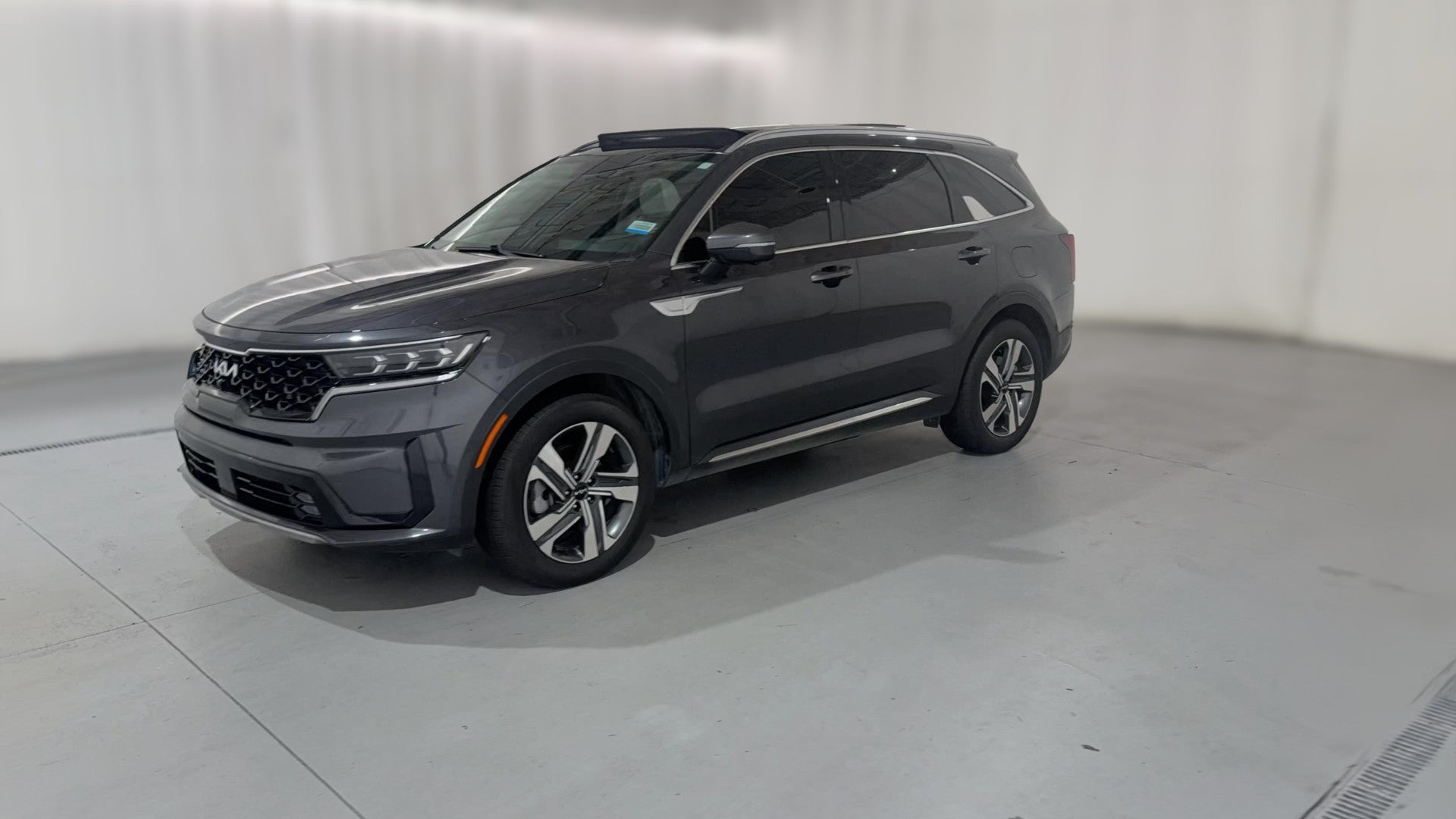 2024 Kia Sorento Hybrid vehicle photo