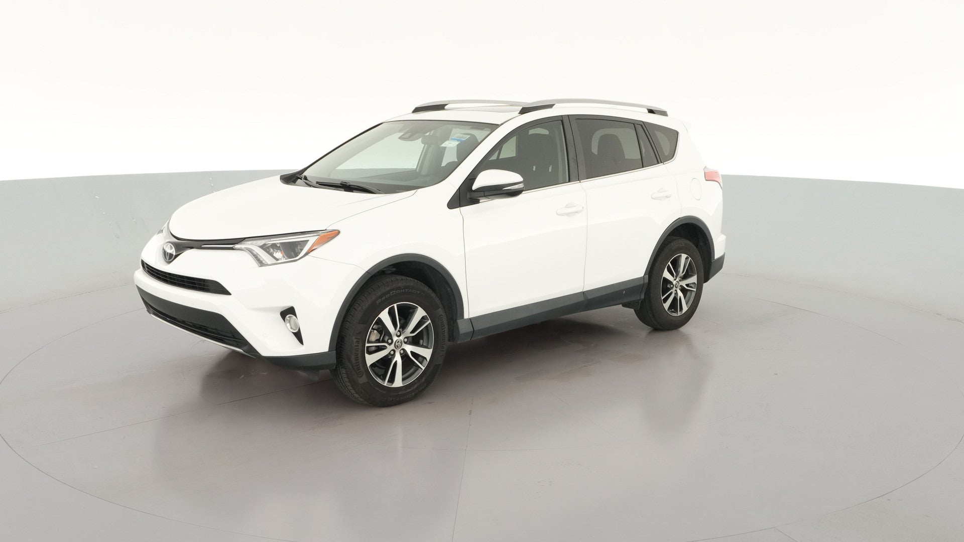 2017 Toyota RAV4 vehicle photo