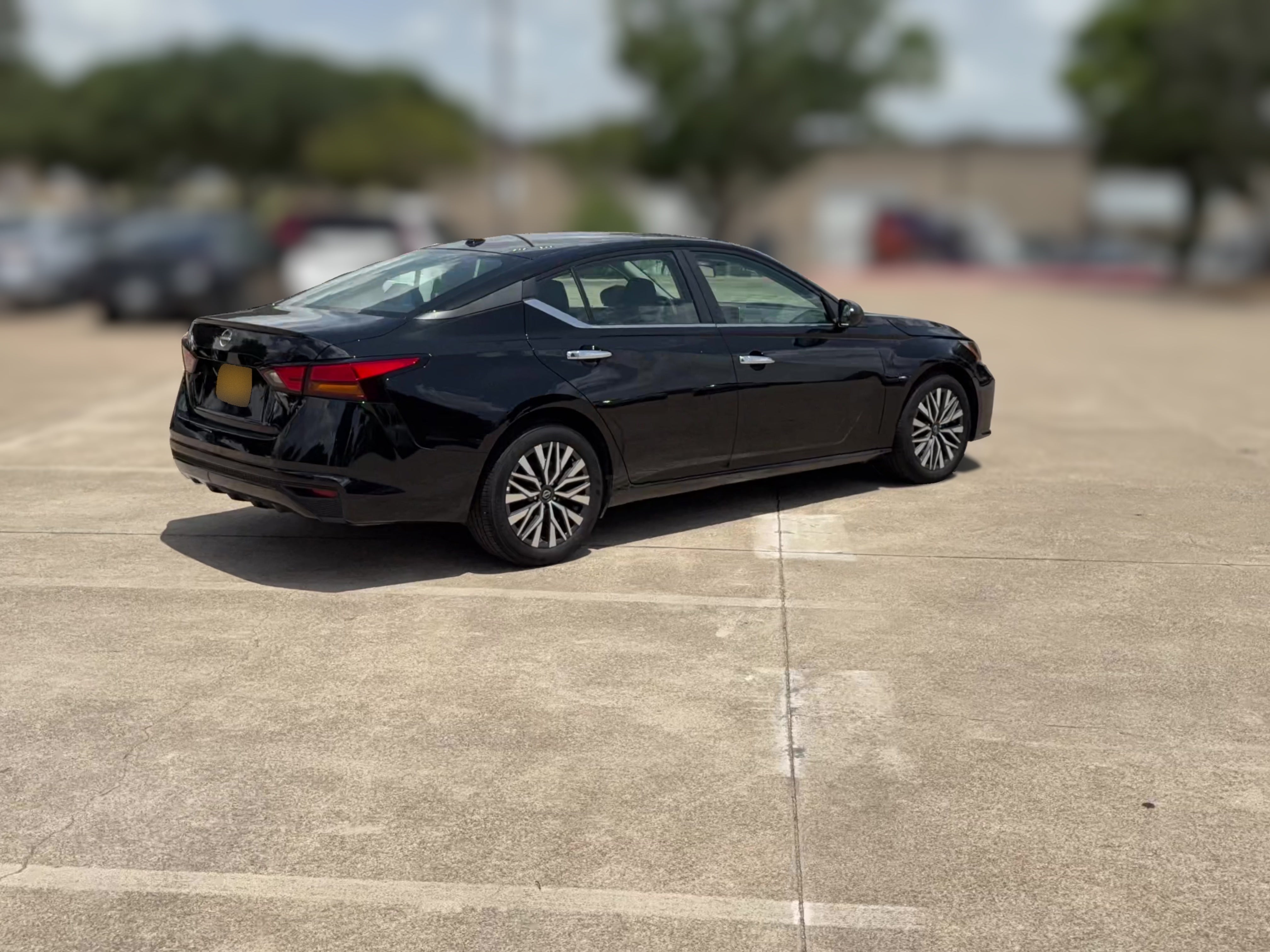 2025 Nissan Altima SV - Photo 31