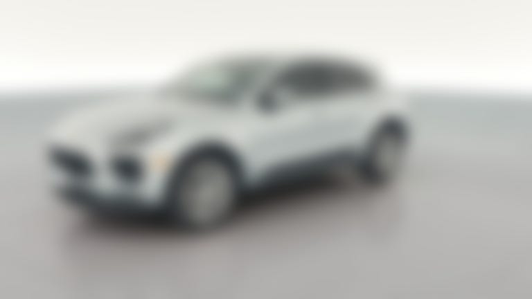2019 Porsche Macan vehicle photo