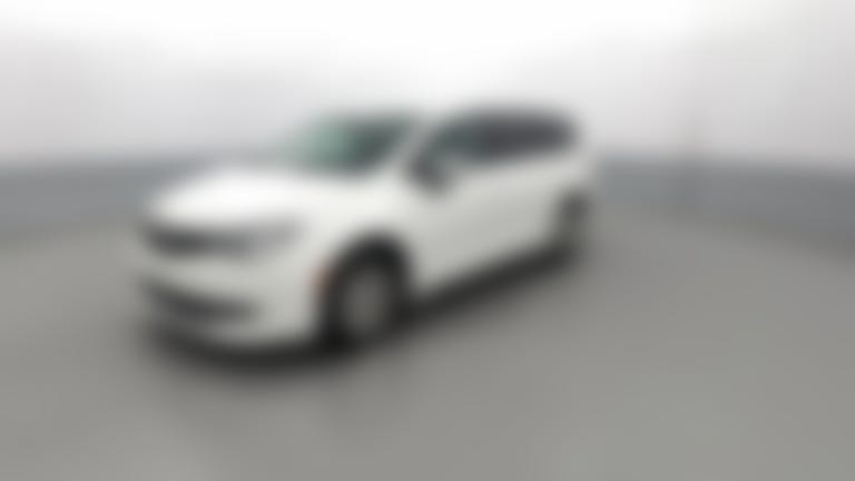 2023 Chrysler Voyager vehicle photo