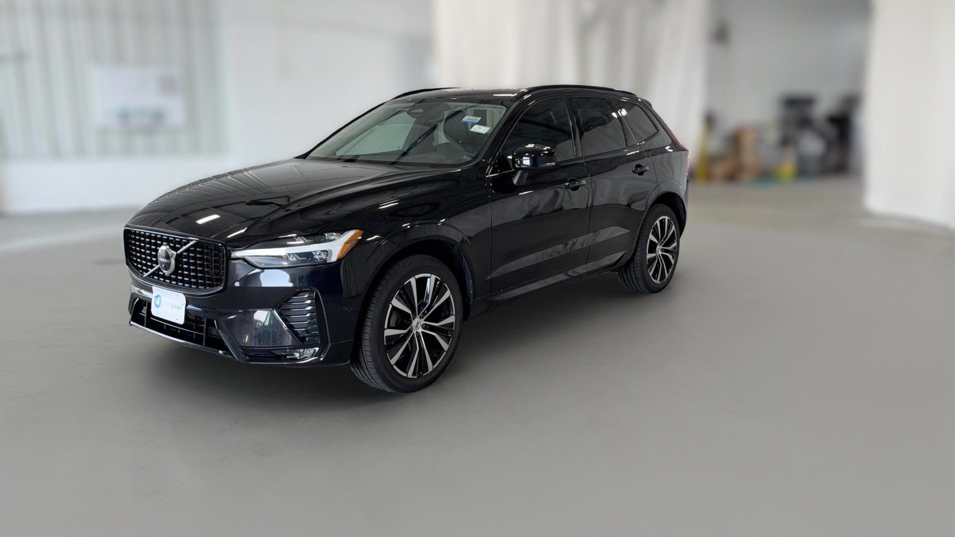 2023 Volvo XC60 vehicle photo