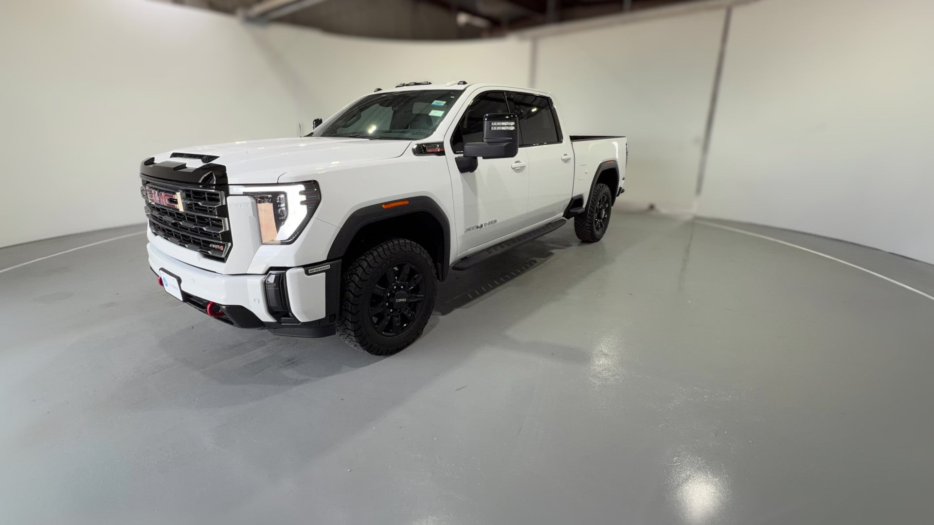 2025 GMC Sierra 2500 HD Crew Cab vehicle photo