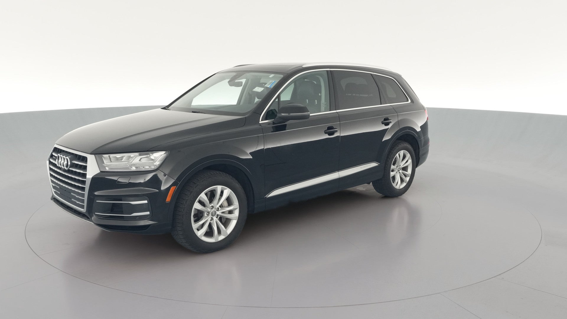 2019 Audi Q7 vehicle photo