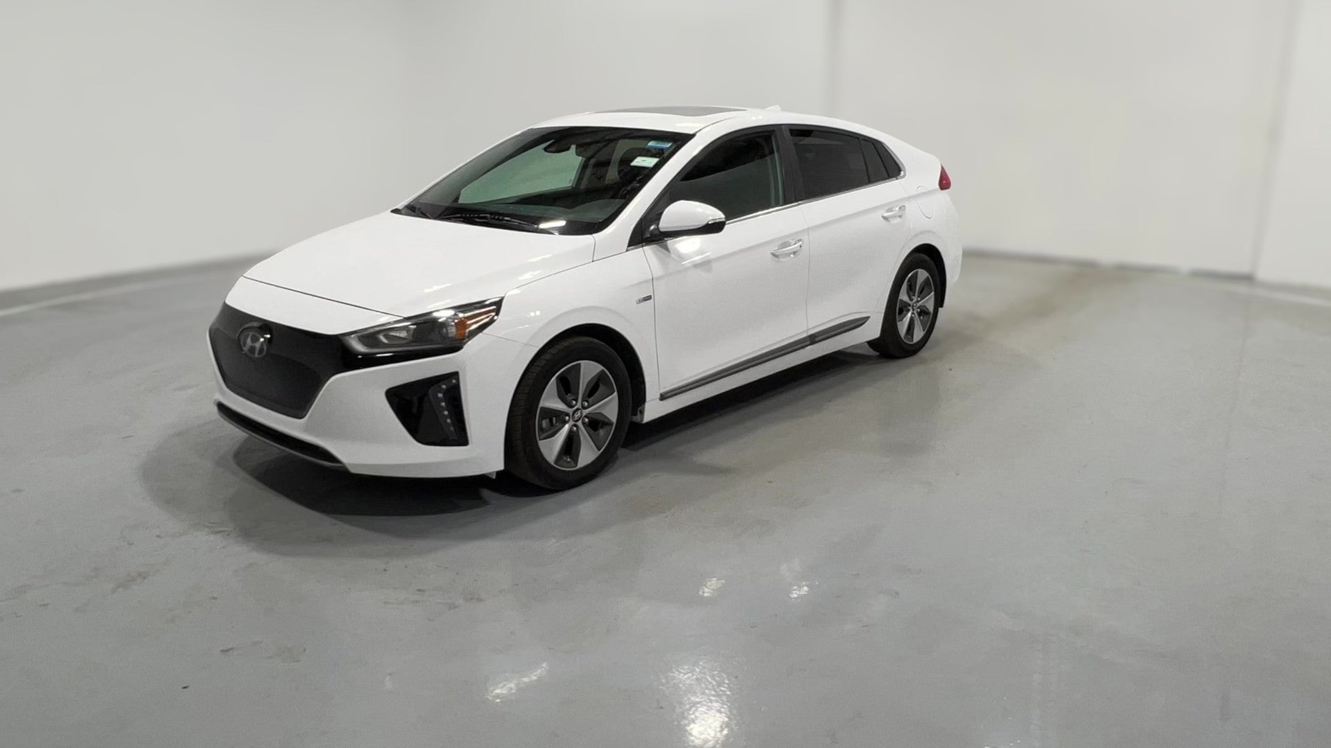 2018 Hyundai Ioniq Electric vehicle photo